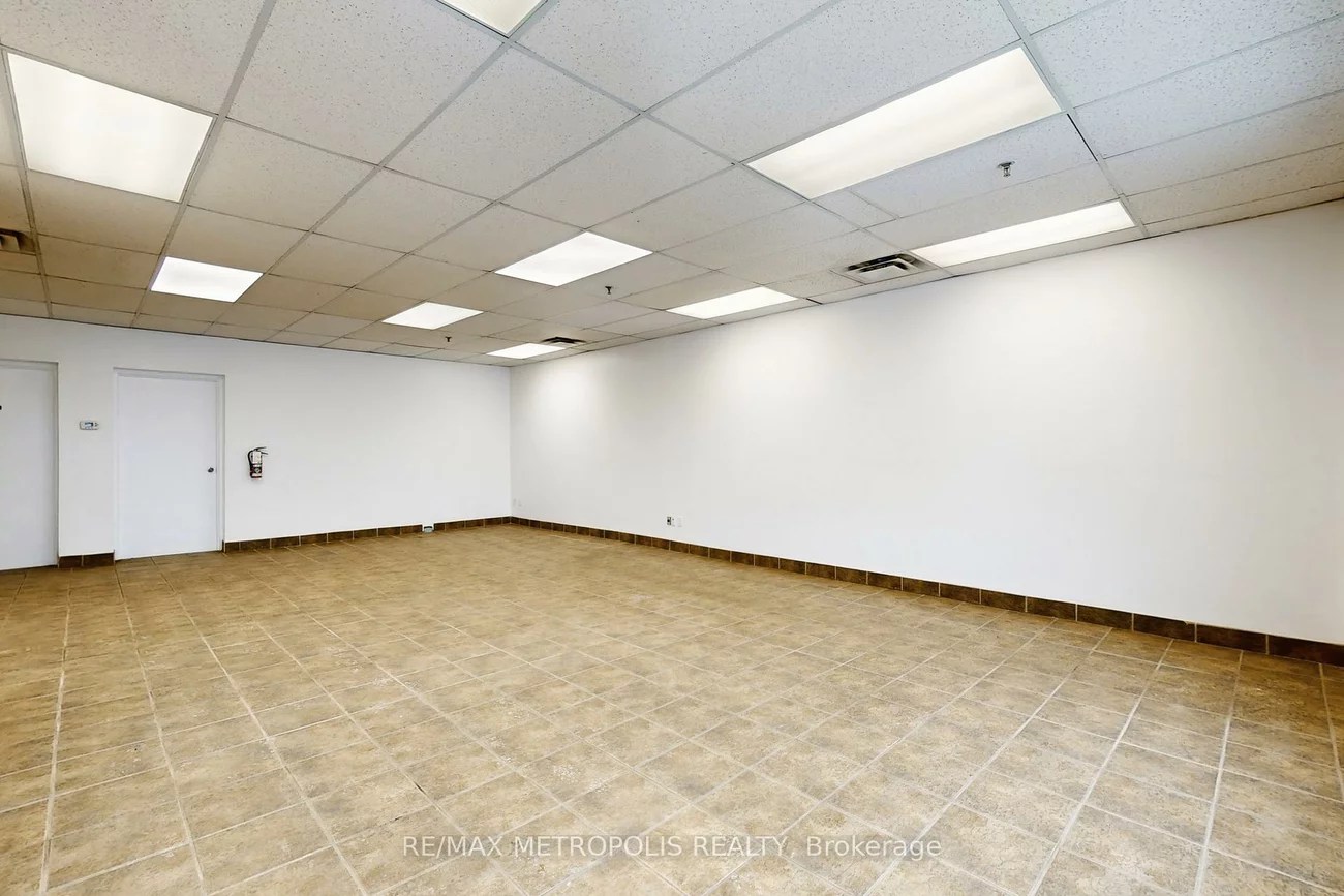 3185, Unity, Western Business Park, Mississauga