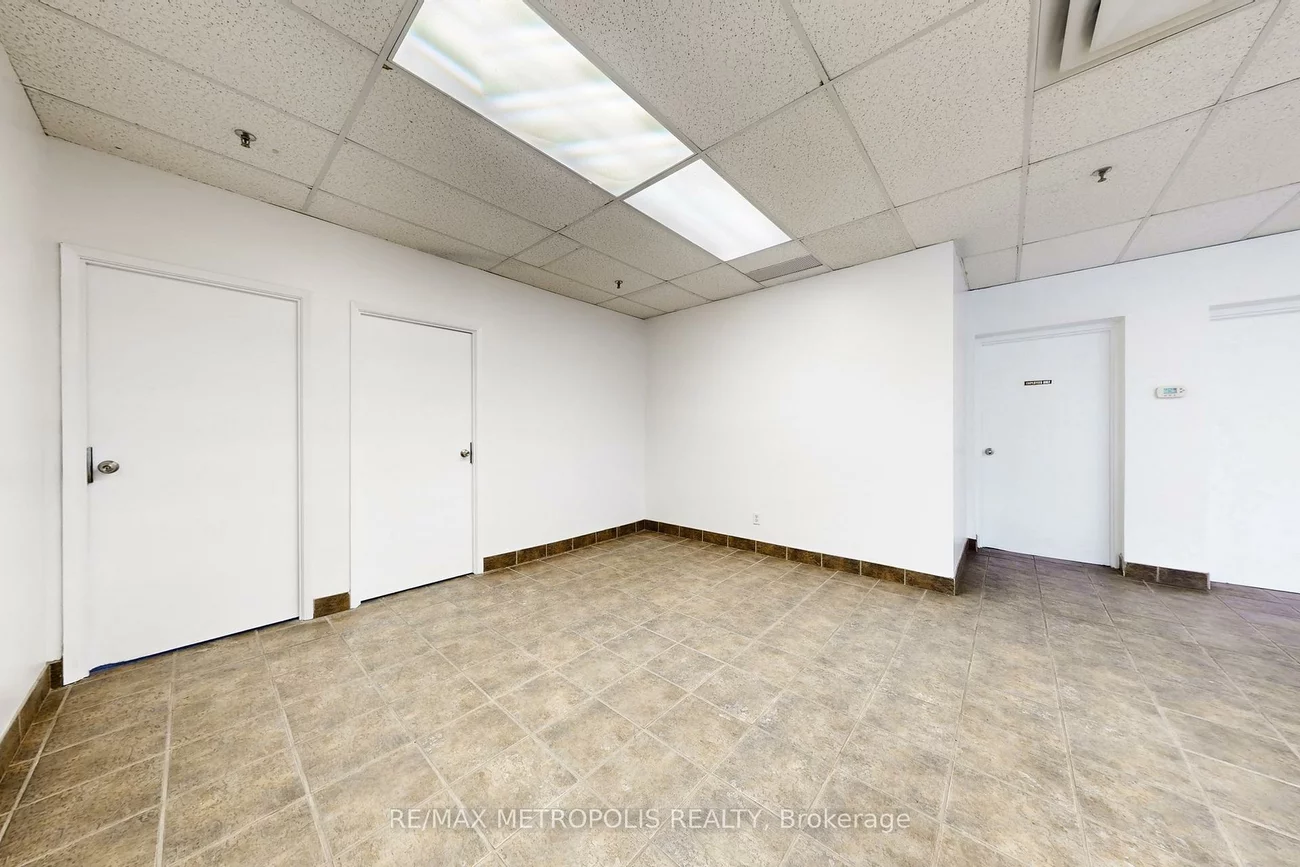 3185, Unity, Western Business Park, Mississauga