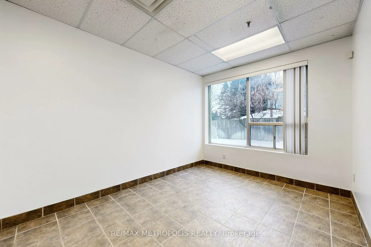 3185, Unity, Western Business Park, Mississauga