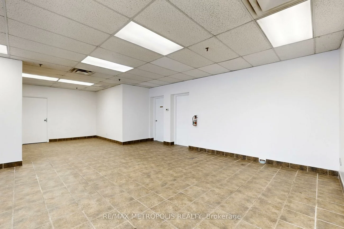 3185, Unity, Western Business Park, Mississauga