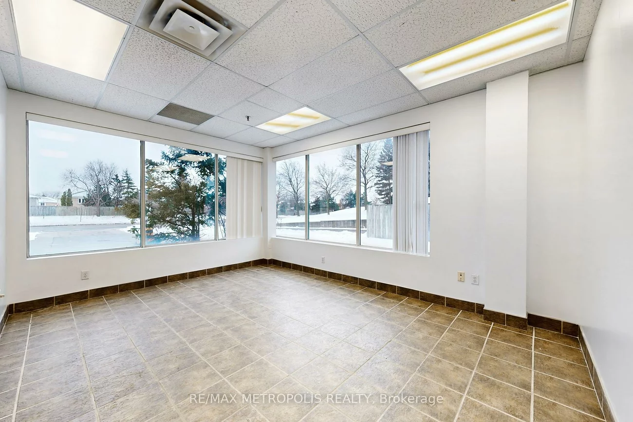 3185, Unity, Western Business Park, Mississauga