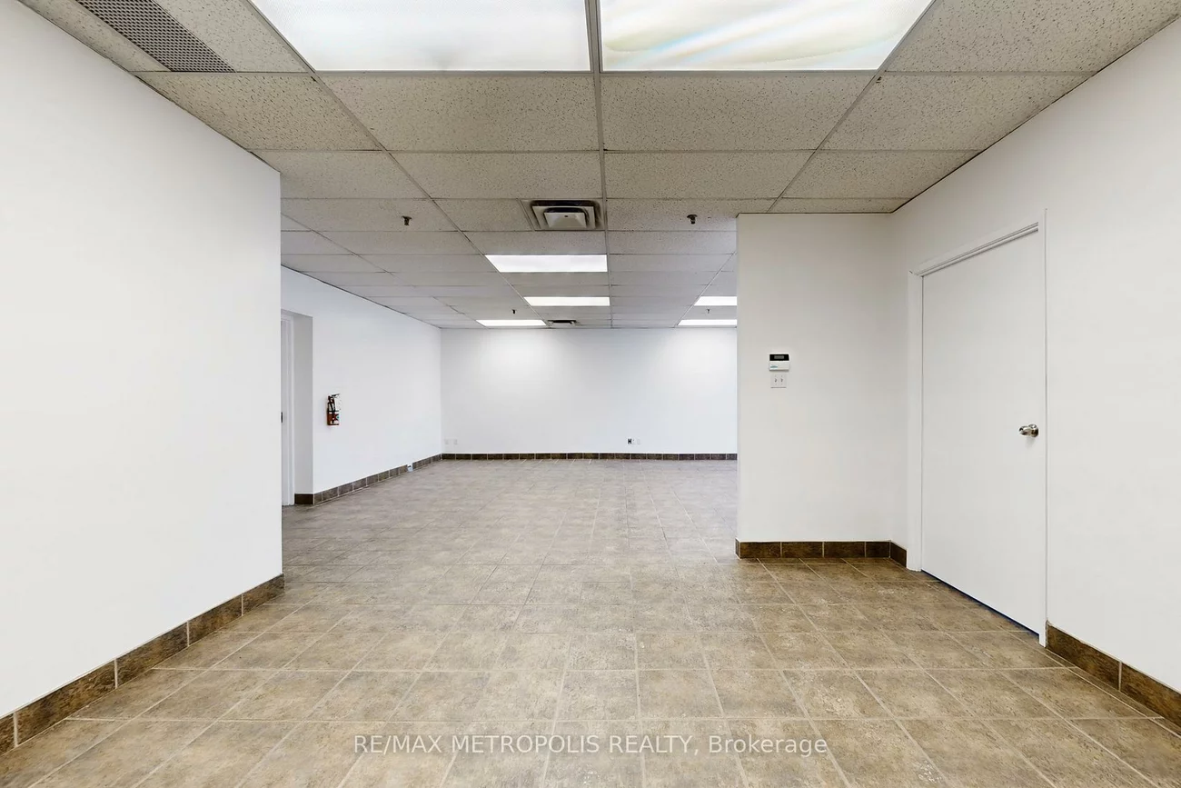 3185, Unity, Western Business Park, Mississauga