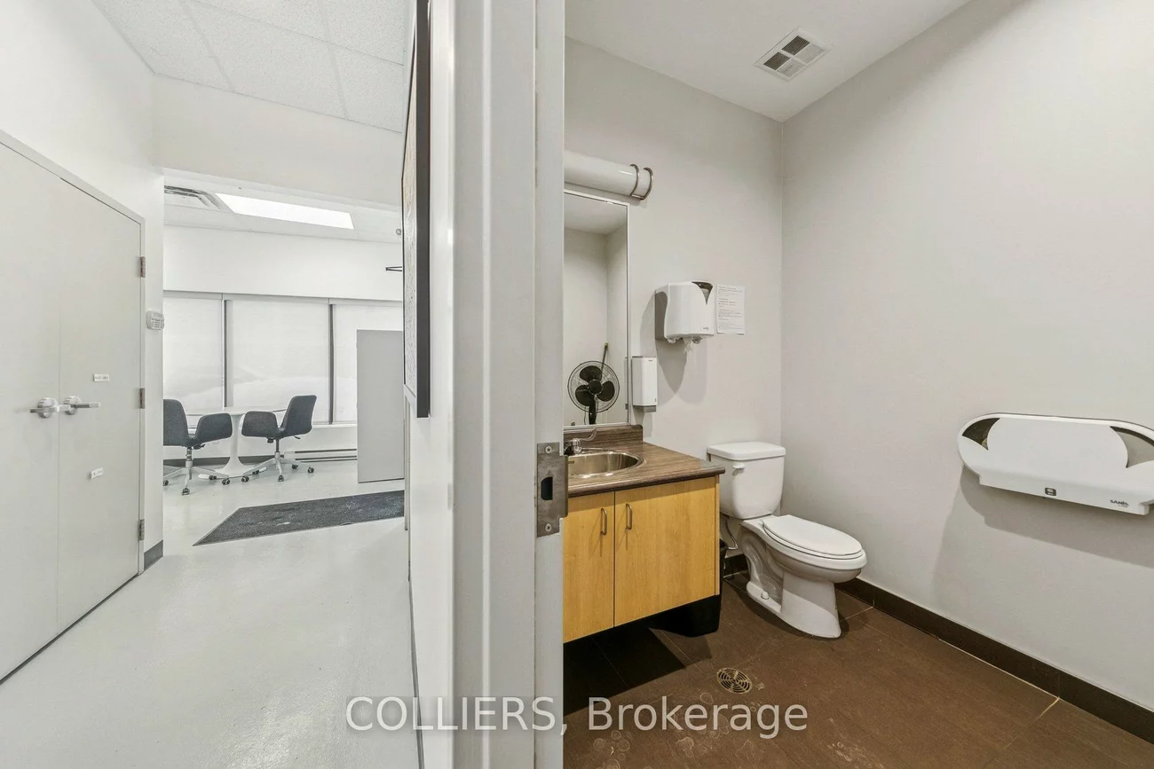 4580, Eastgate, Northeast, Mississauga