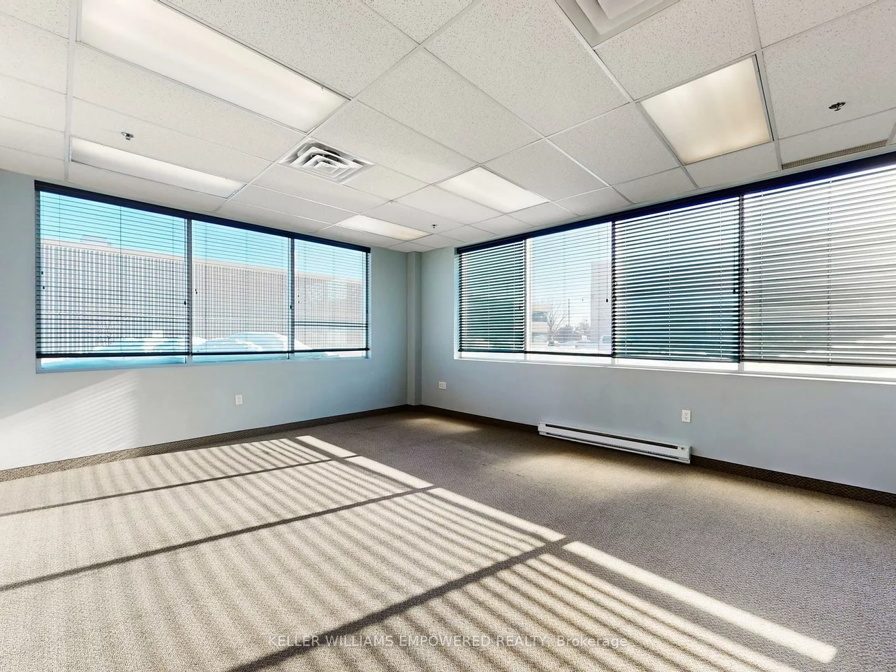 1060B, Lorimar, Northeast, Mississauga