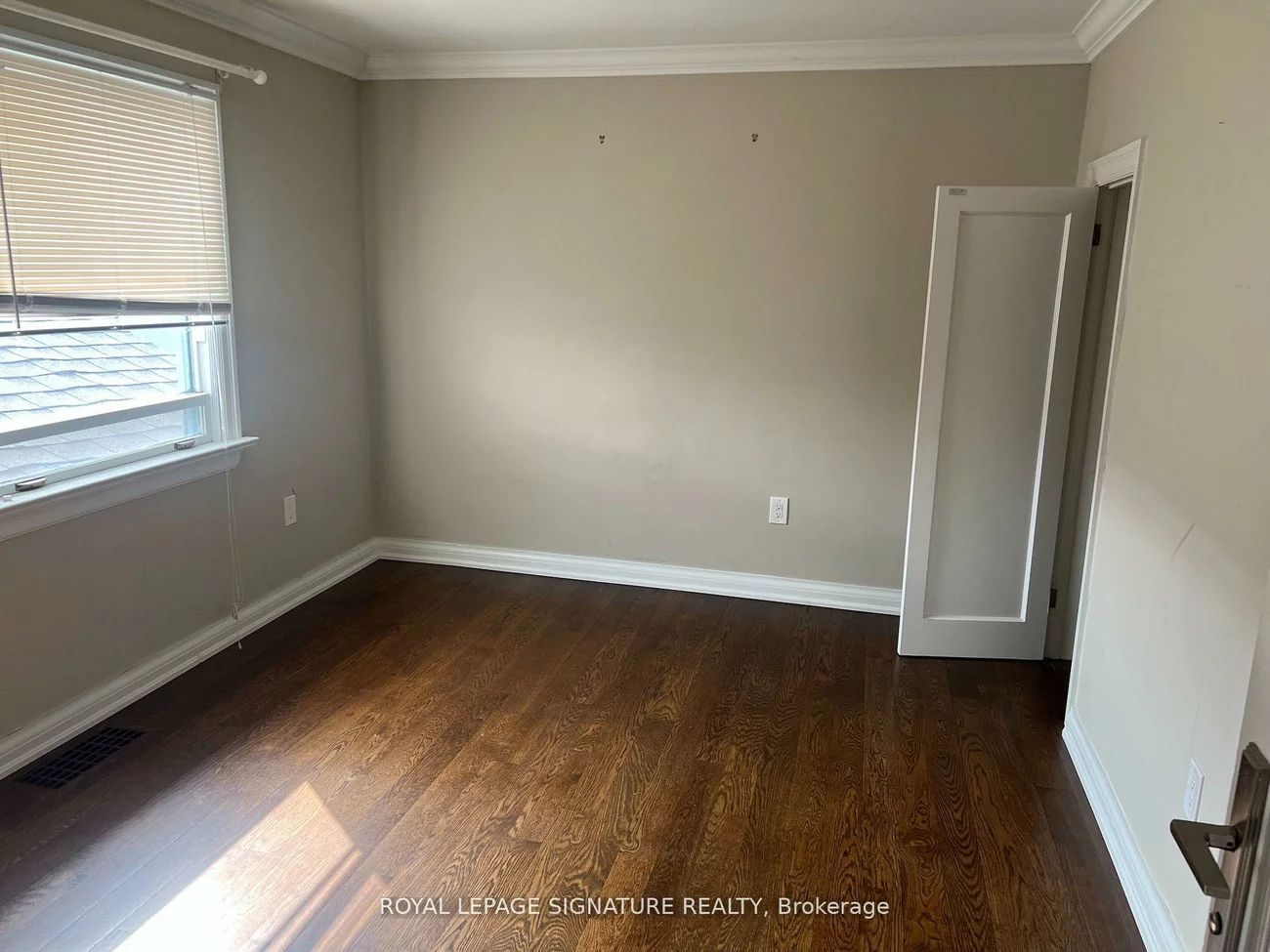 158, Church, Streetsville, Mississauga