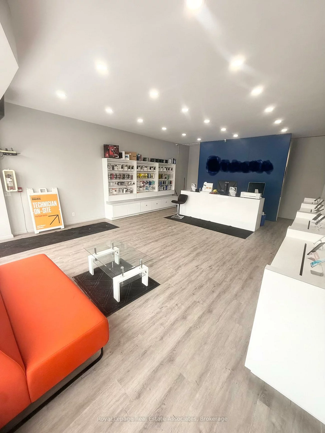 237, Lakeshore, Port Credit, Mississauga