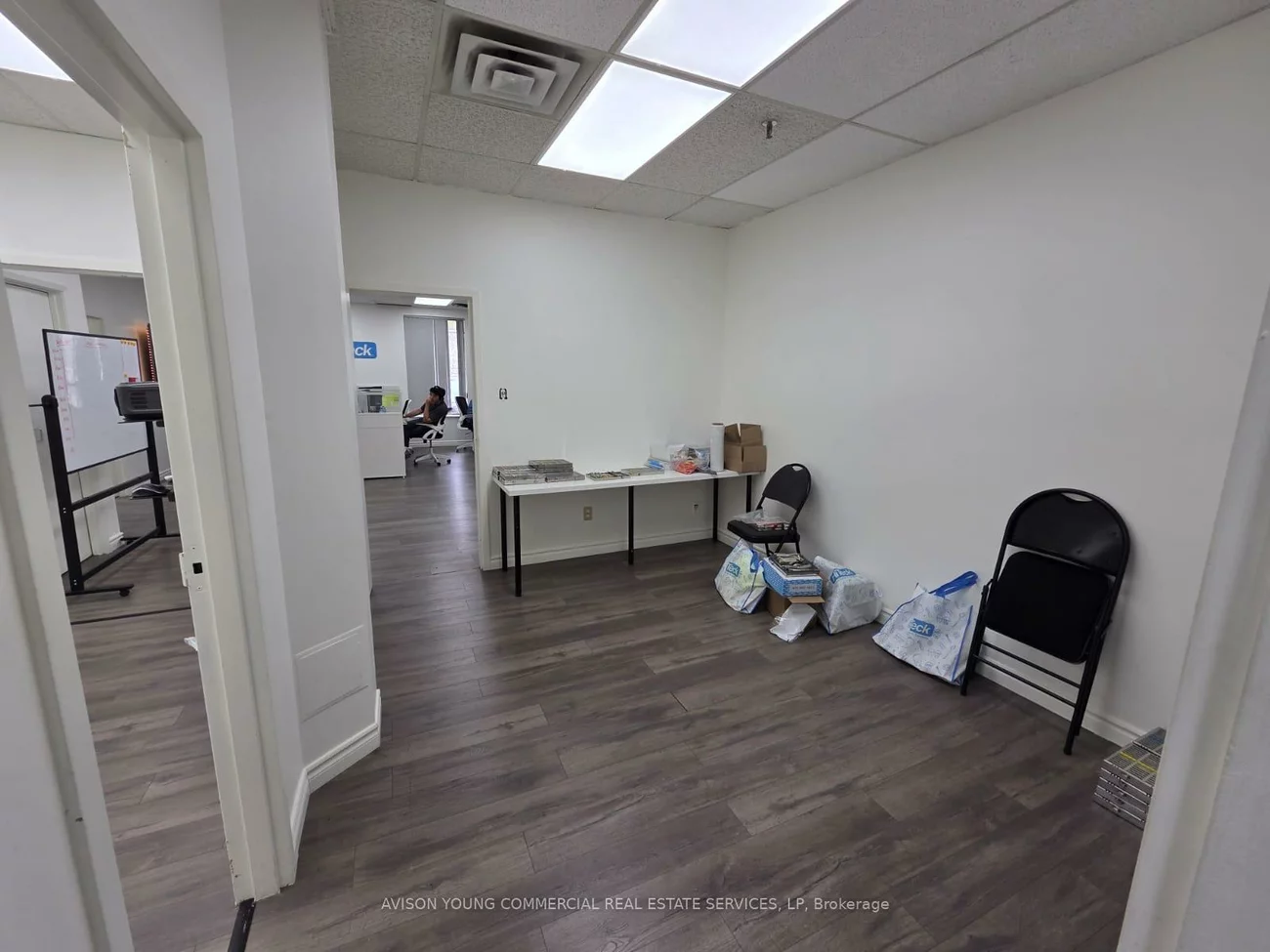 215, Traders, Gateway, Mississauga