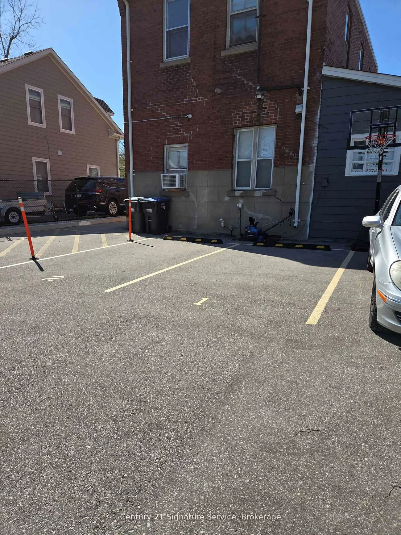 1060, Old Derry, Meadowvale, Mississauga