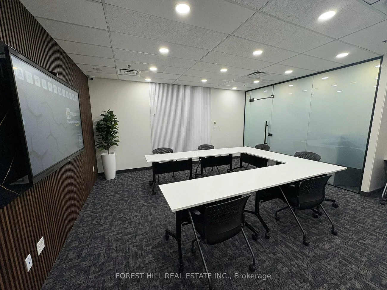 350, Burnhamthorpe, City Centre, Mississauga