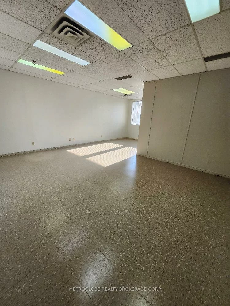 1030, Kamato, Northeast, Mississauga