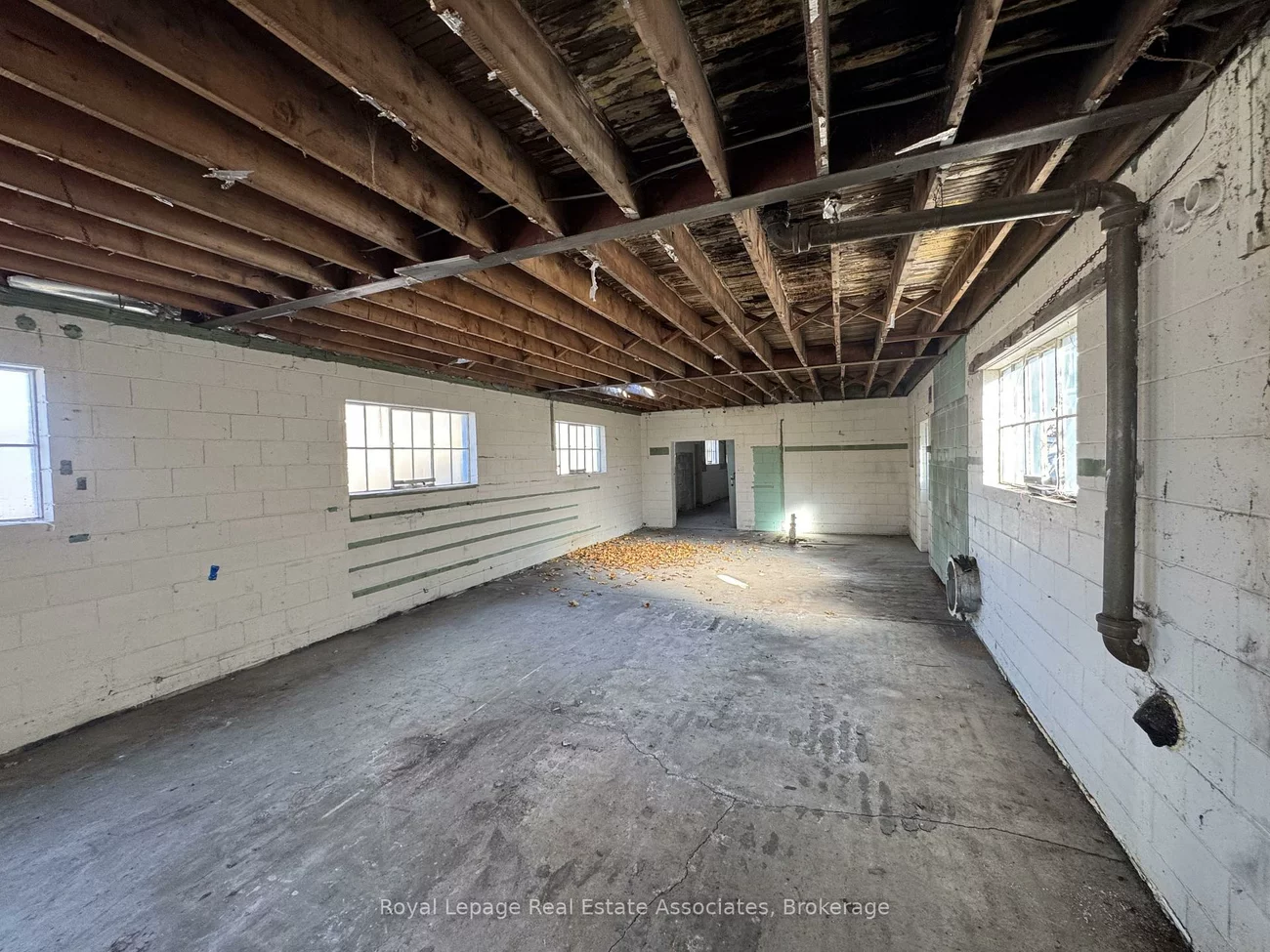 1089, Seneca, Port Credit, Mississauga