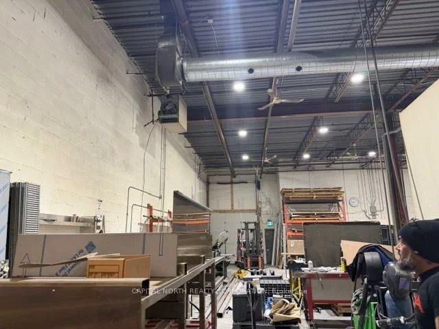 7885, Tranmere, Northeast, Mississauga