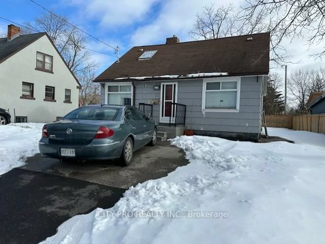 23, Pearl, Streetsville, Mississauga
