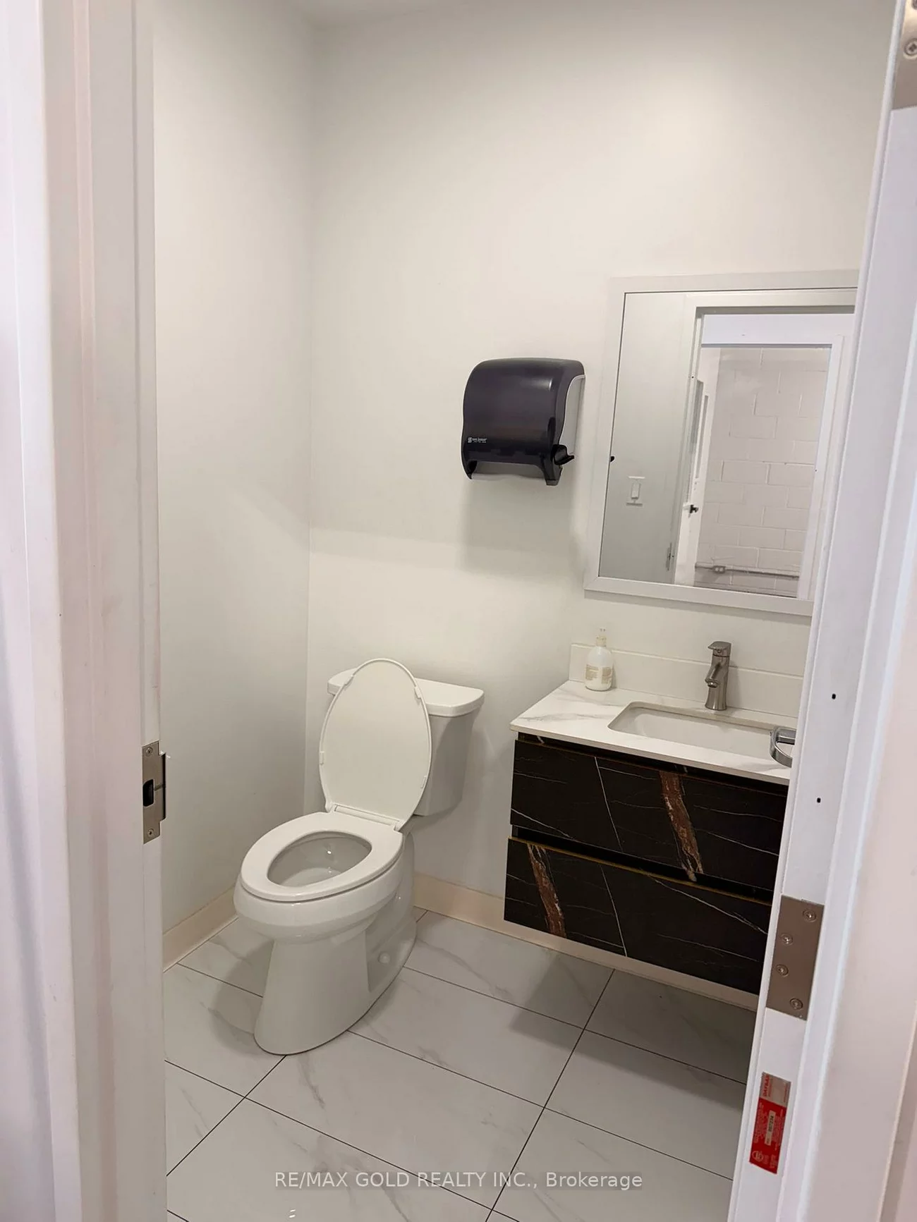 1365, MidWay, Northeast, Mississauga