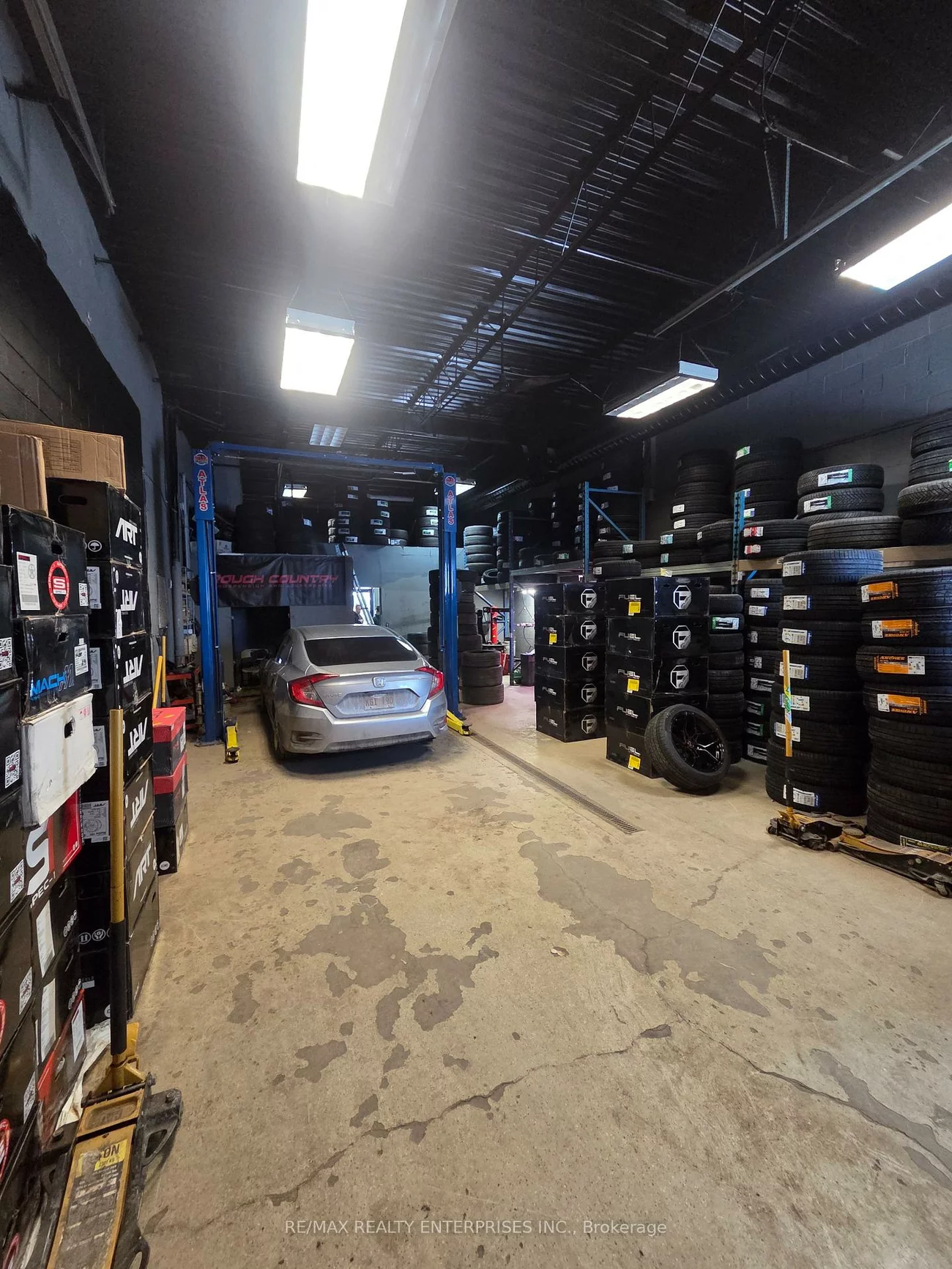 5484, Tomken, Northeast, Mississauga