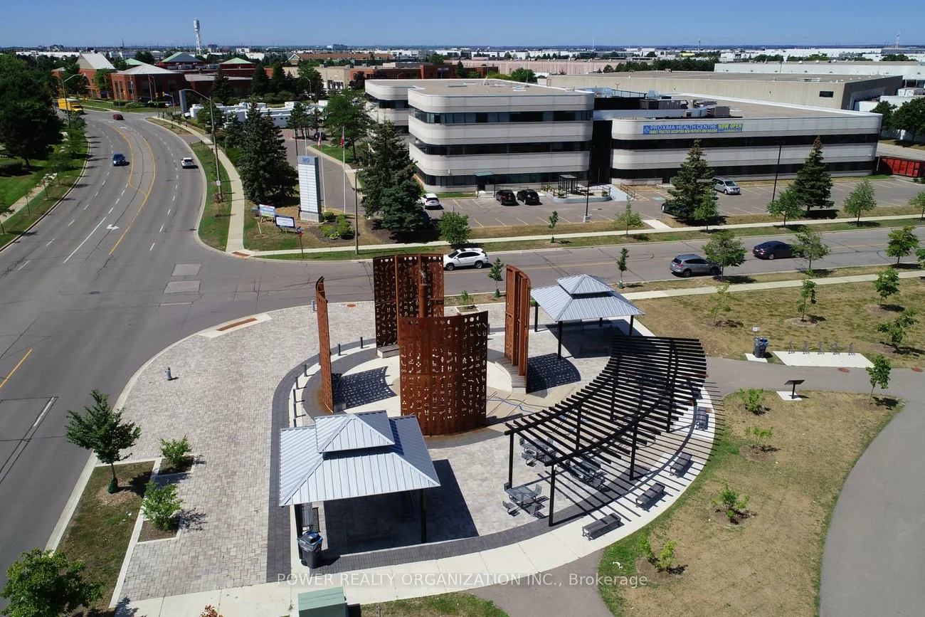 320, Matheson, Gateway, Mississauga