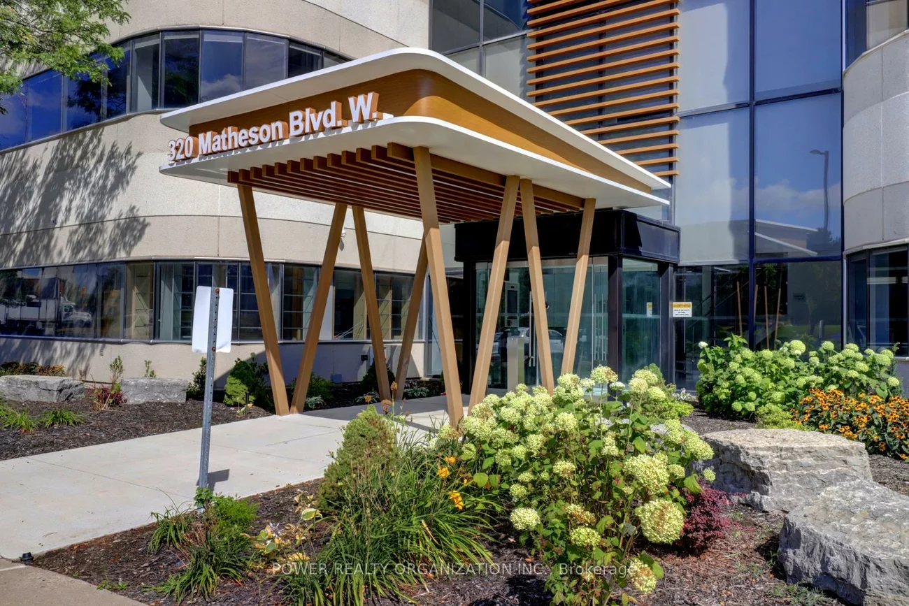 320, Matheson, Gateway, Mississauga