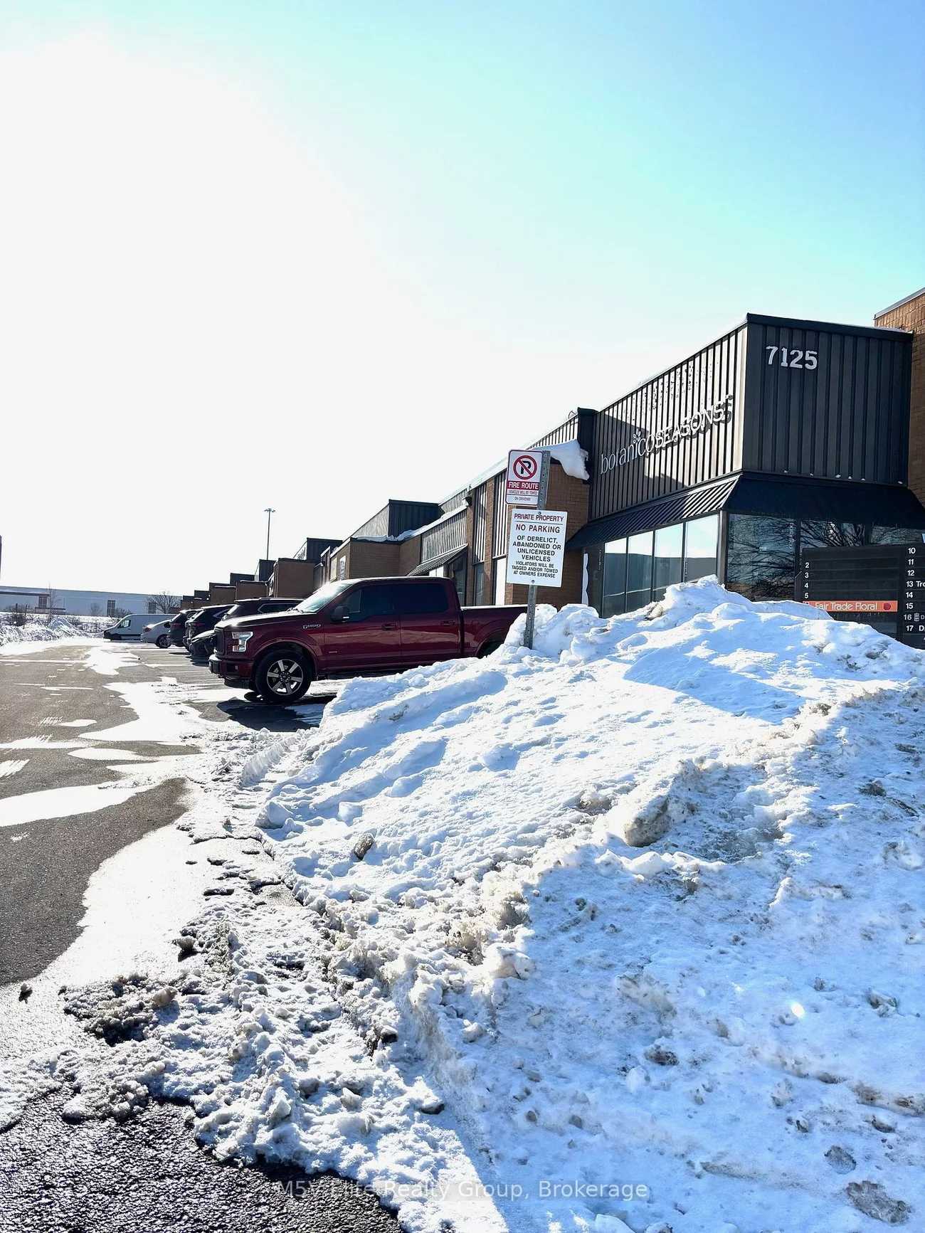 7125, Pacific, Northeast, Mississauga