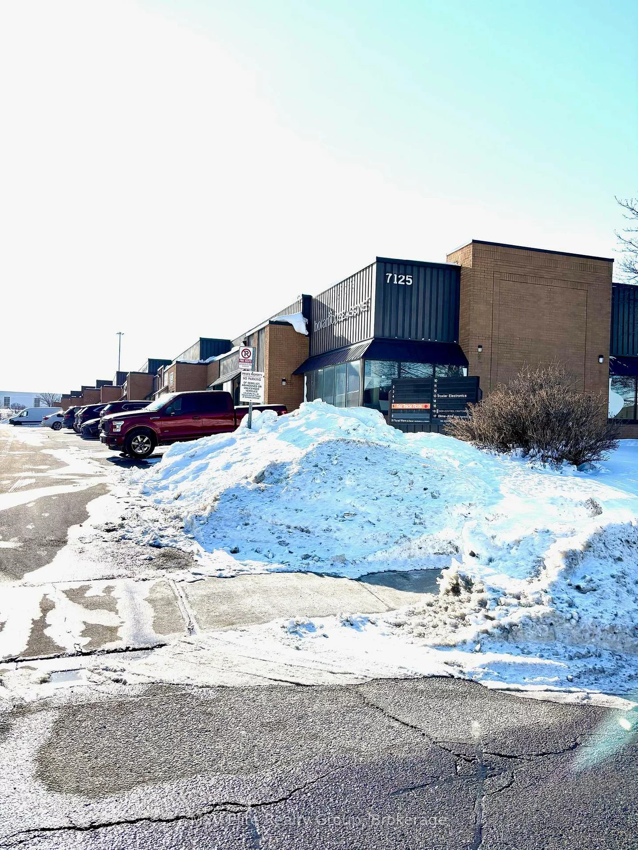 7125, Pacific, Northeast, Mississauga