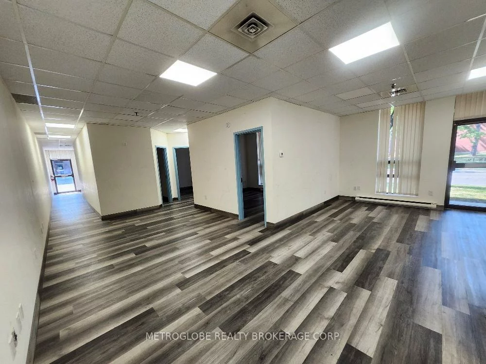 1110, Kamato, Northeast, Mississauga