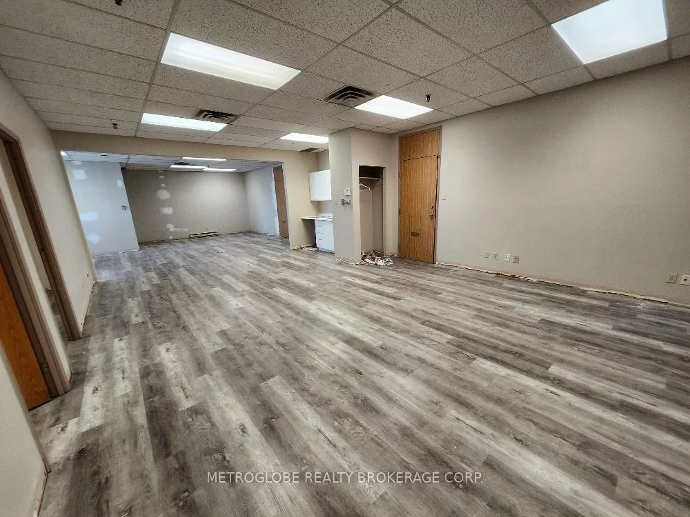 5511, Tomken, Northeast, Mississauga