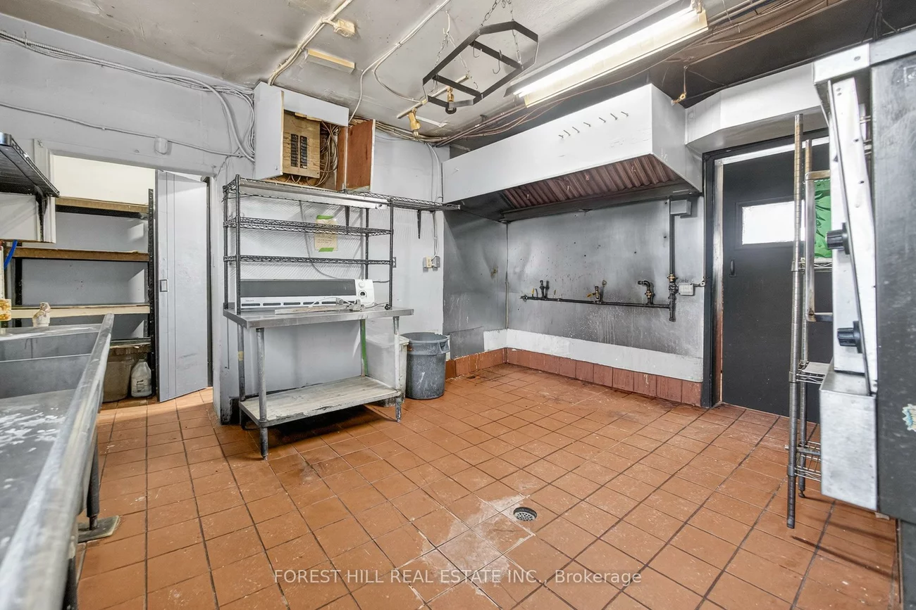 277, Queen, Streetsville, Mississauga