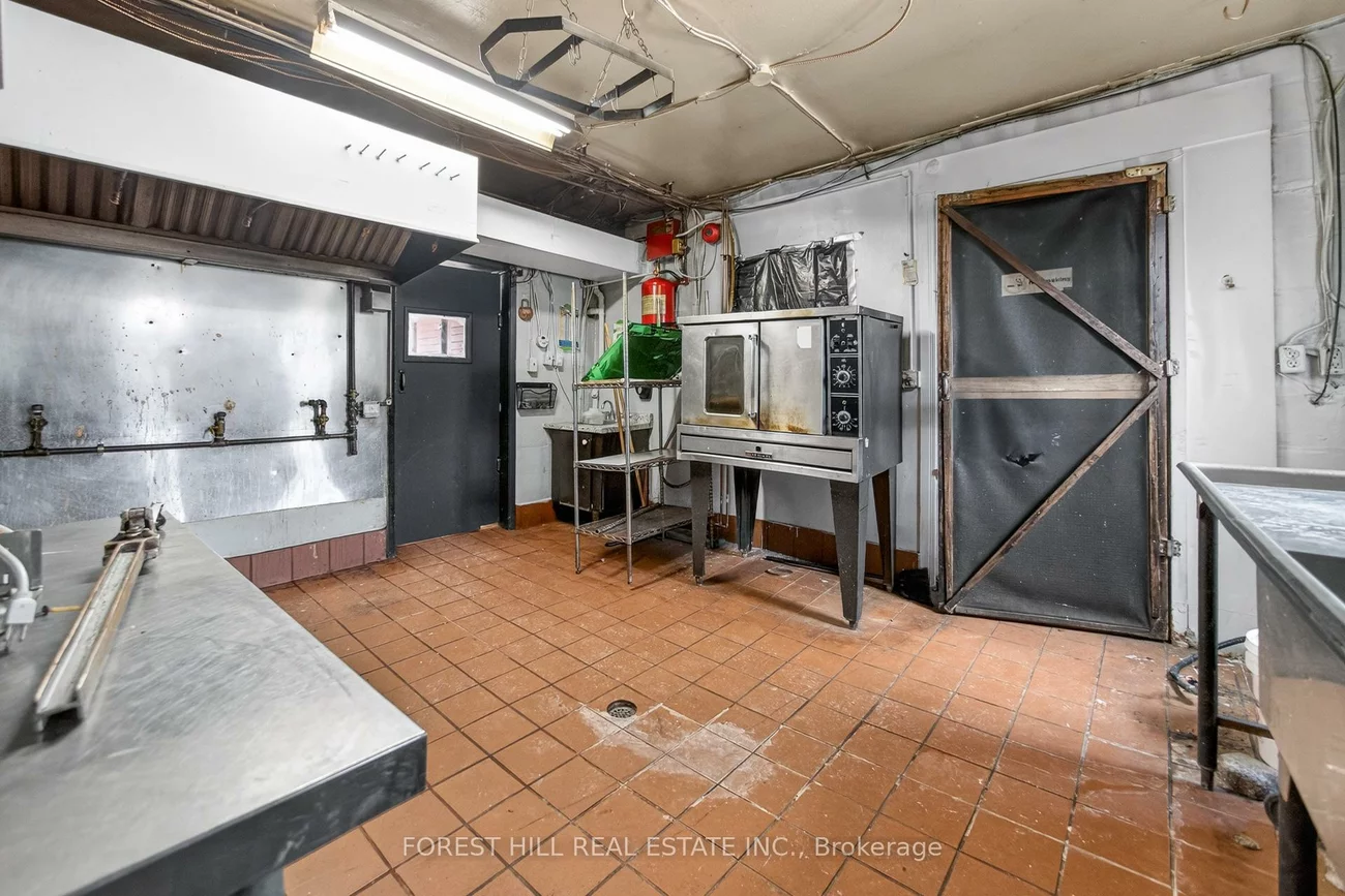 277, Queen, Streetsville, Mississauga