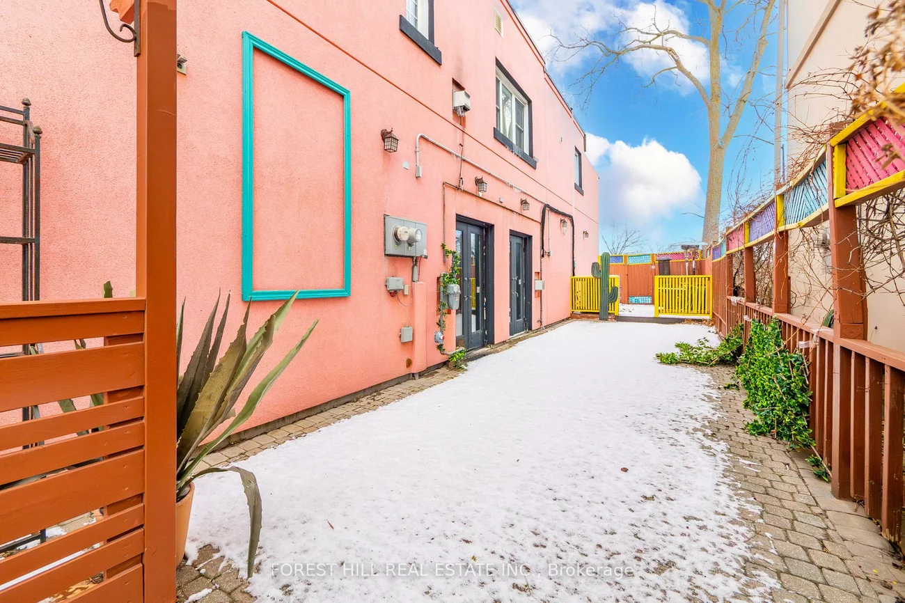 277, Queen, Streetsville, Mississauga