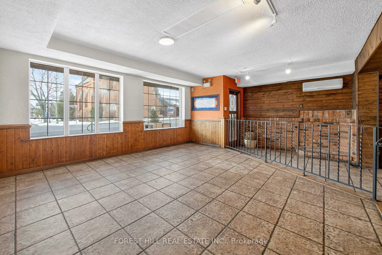 277, Queen, Streetsville, Mississauga