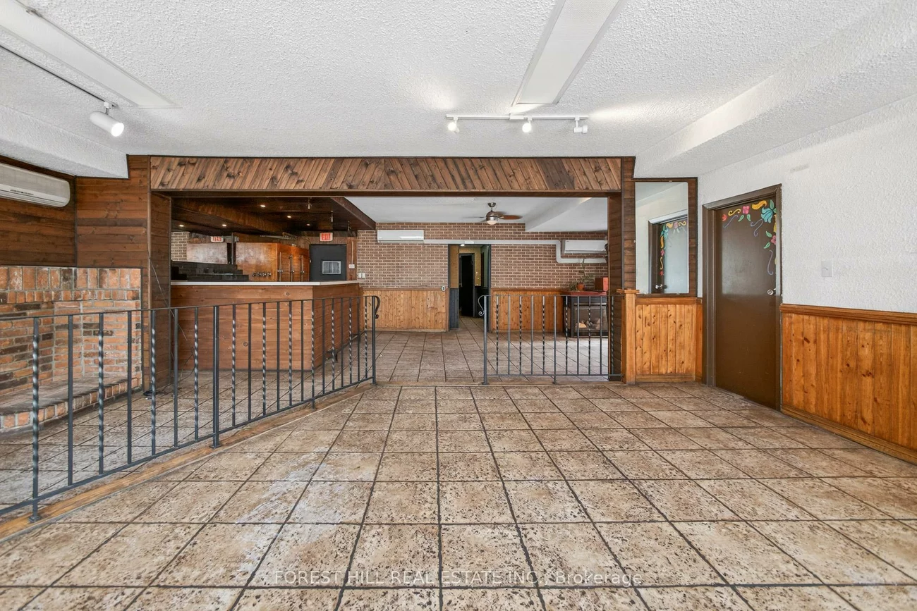 277, Queen, Streetsville, Mississauga