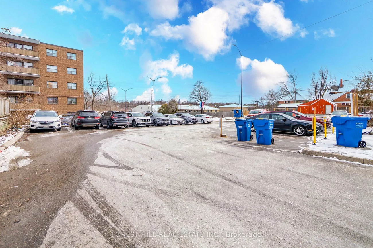 277, Queen, Streetsville, Mississauga