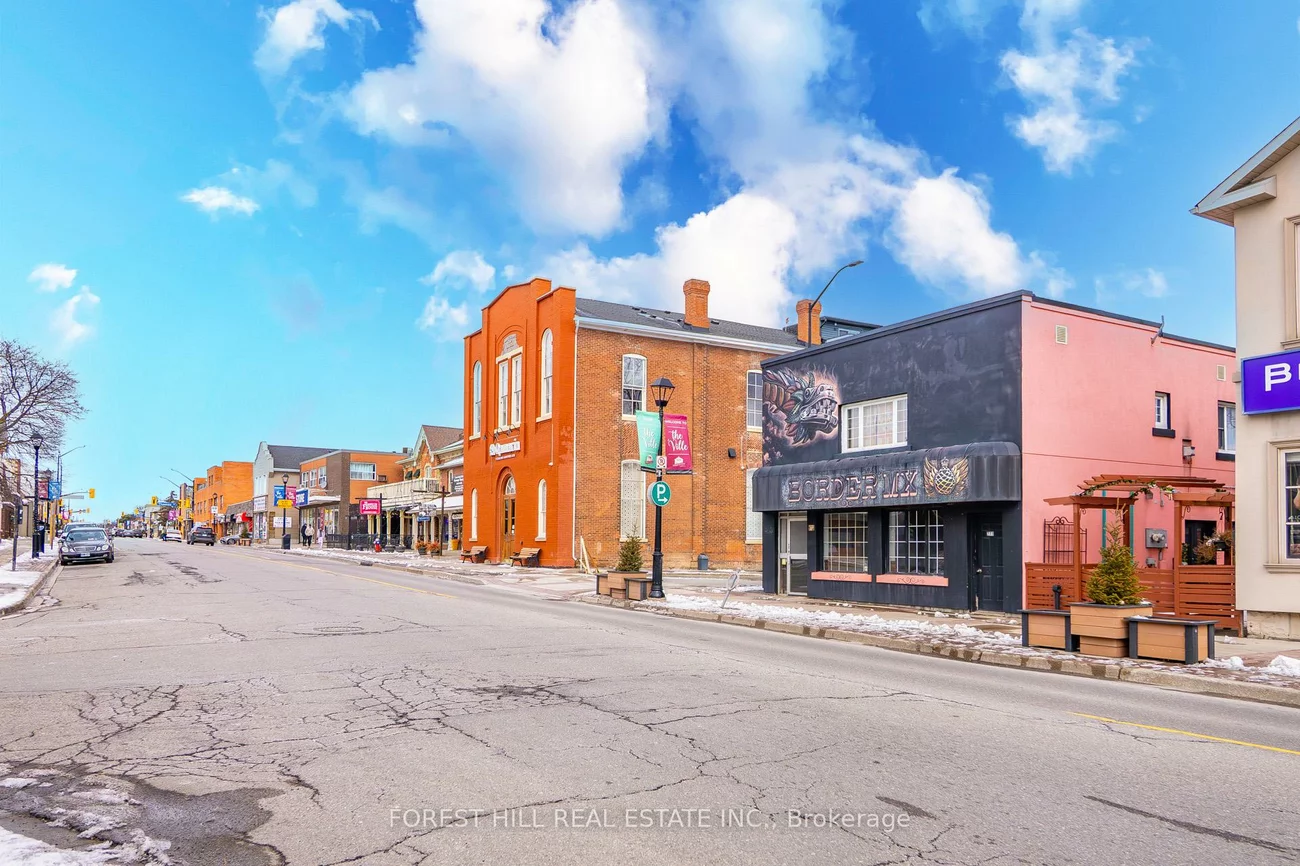 277, Queen, Streetsville, Mississauga