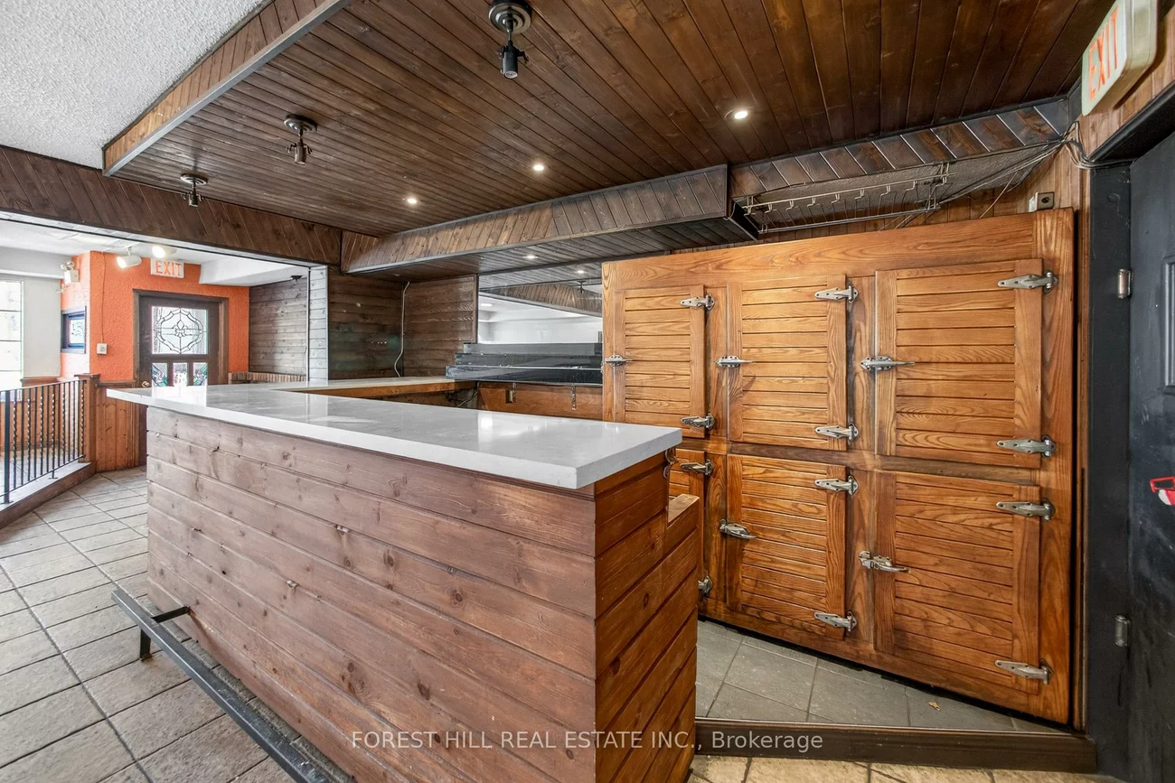 277, Queen, Streetsville, Mississauga