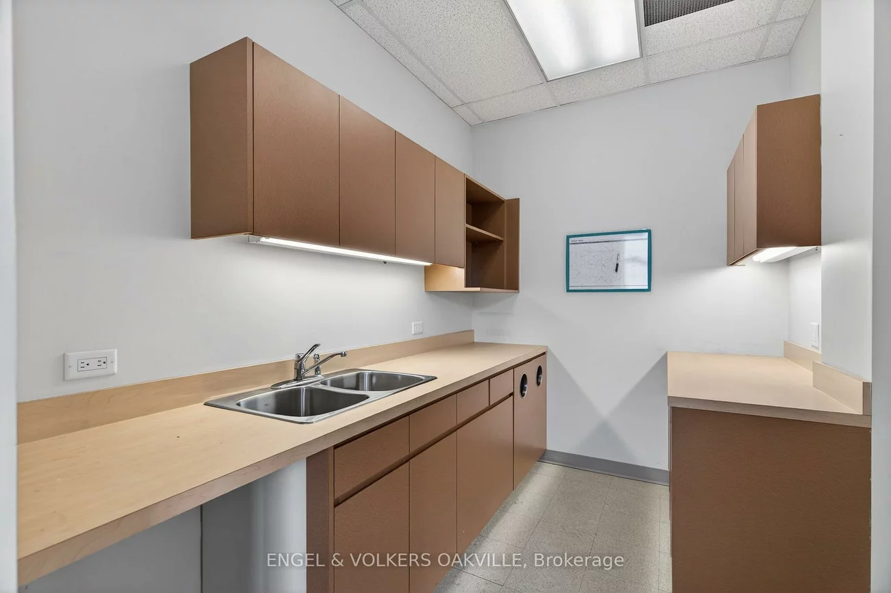 125, Lakeshore, Port Credit, Mississauga