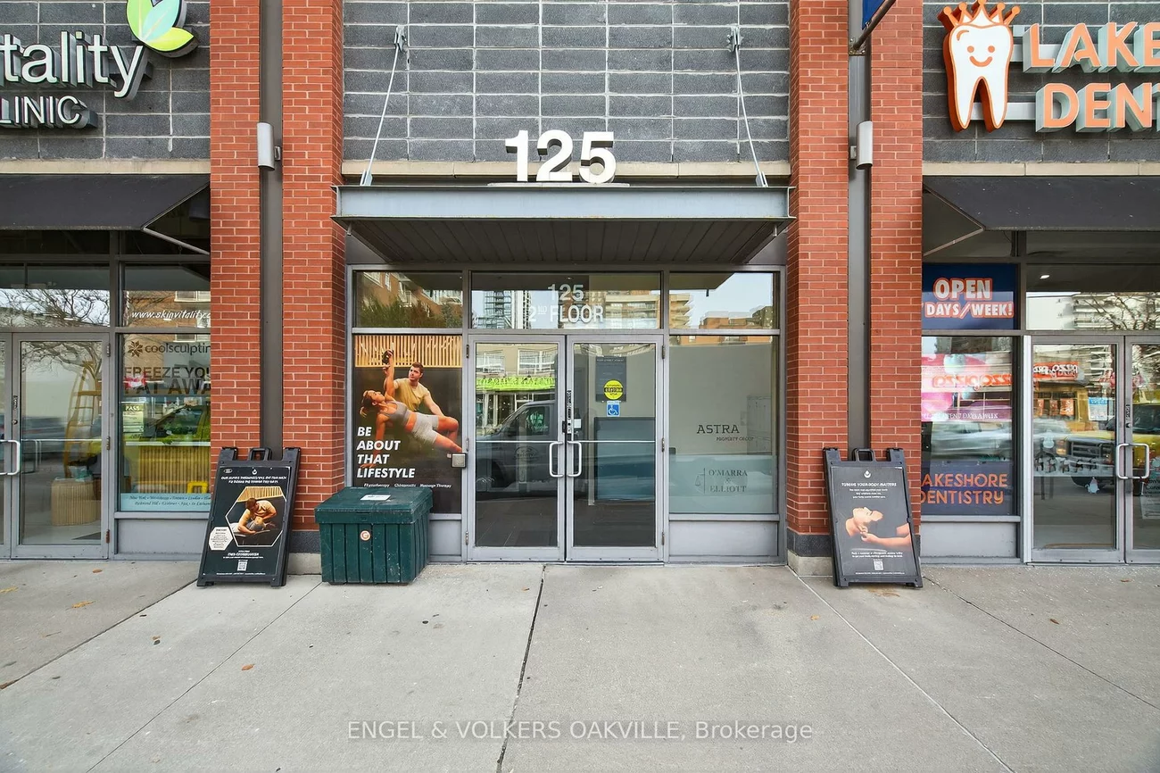 125, Lakeshore, Port Credit, Mississauga