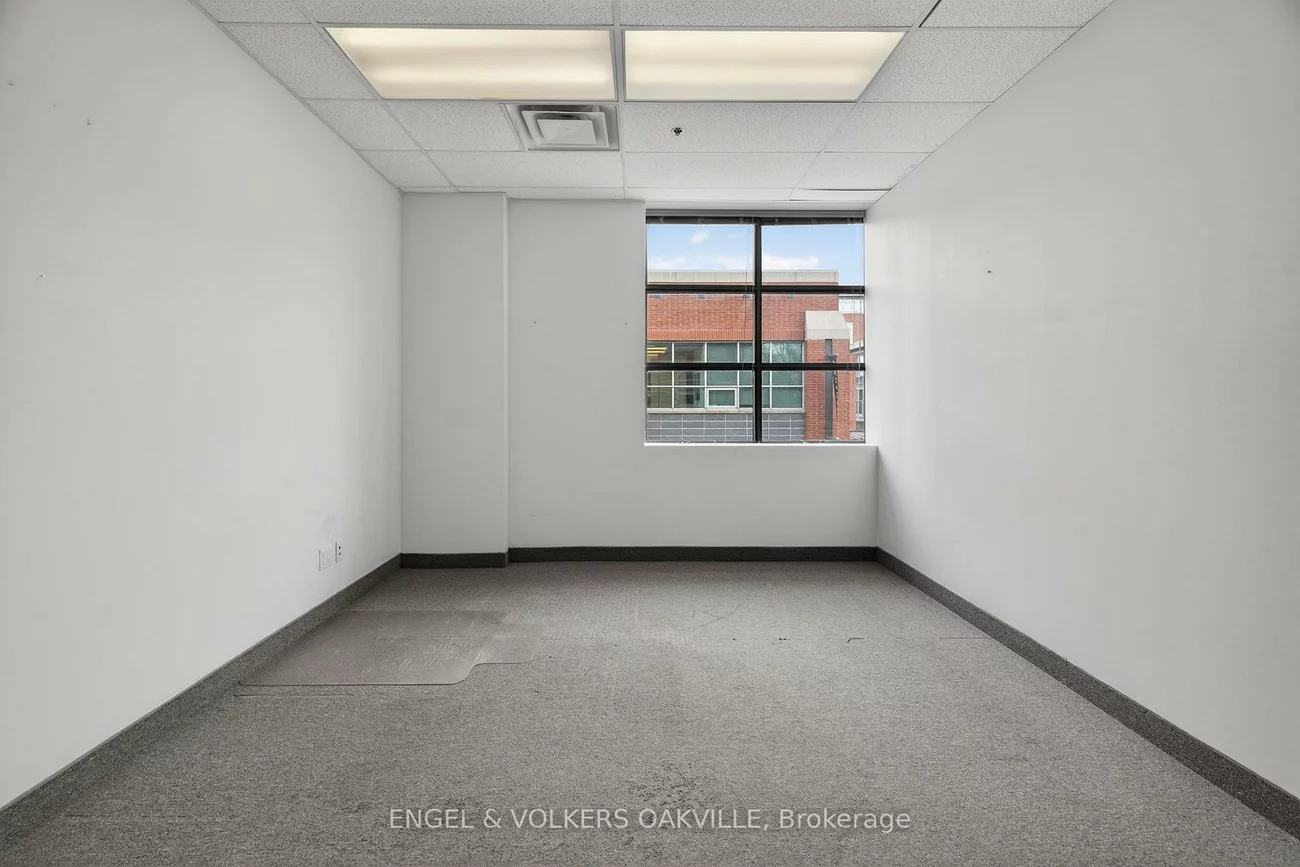 125, Lakeshore, Port Credit, Mississauga