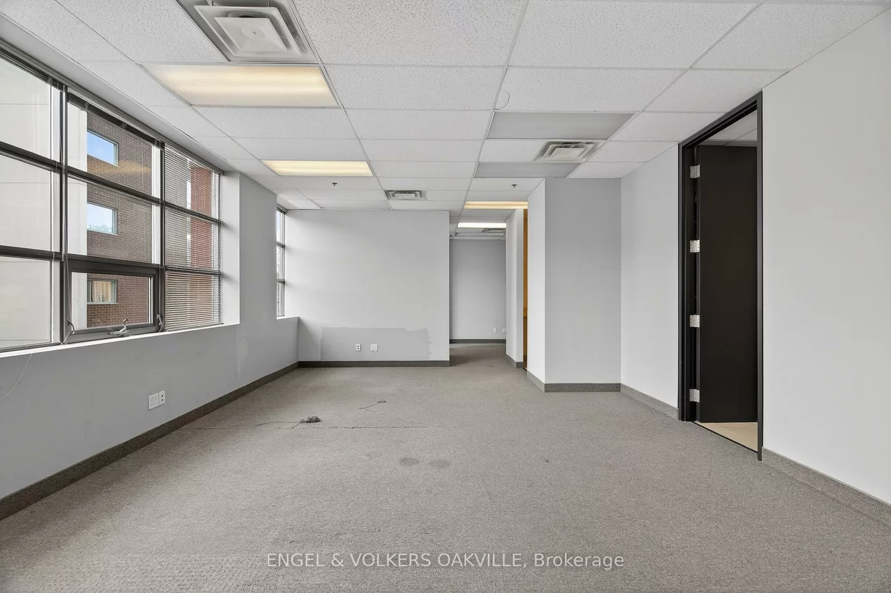 125, Lakeshore, Port Credit, Mississauga