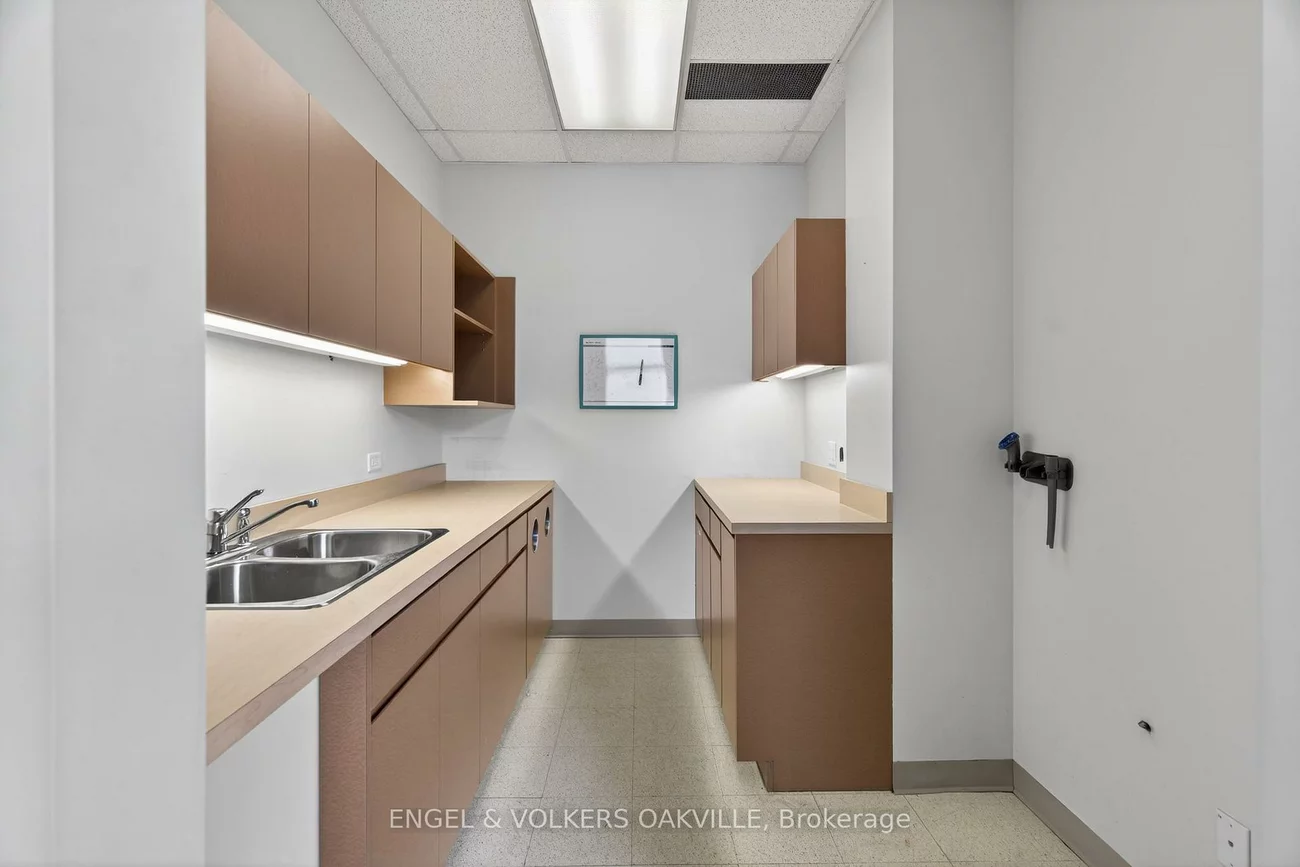 125, Lakeshore, Port Credit, Mississauga