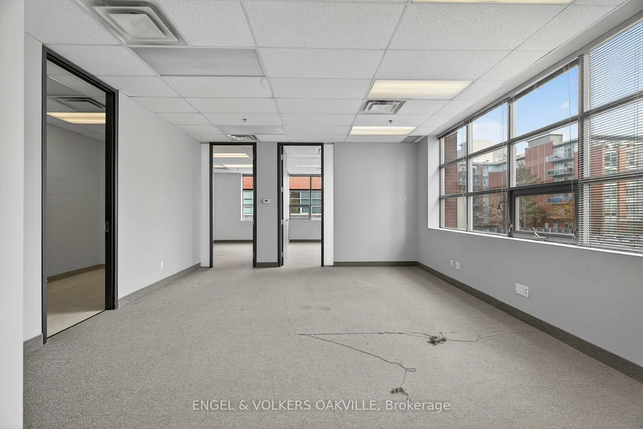 125, Lakeshore, Port Credit, Mississauga