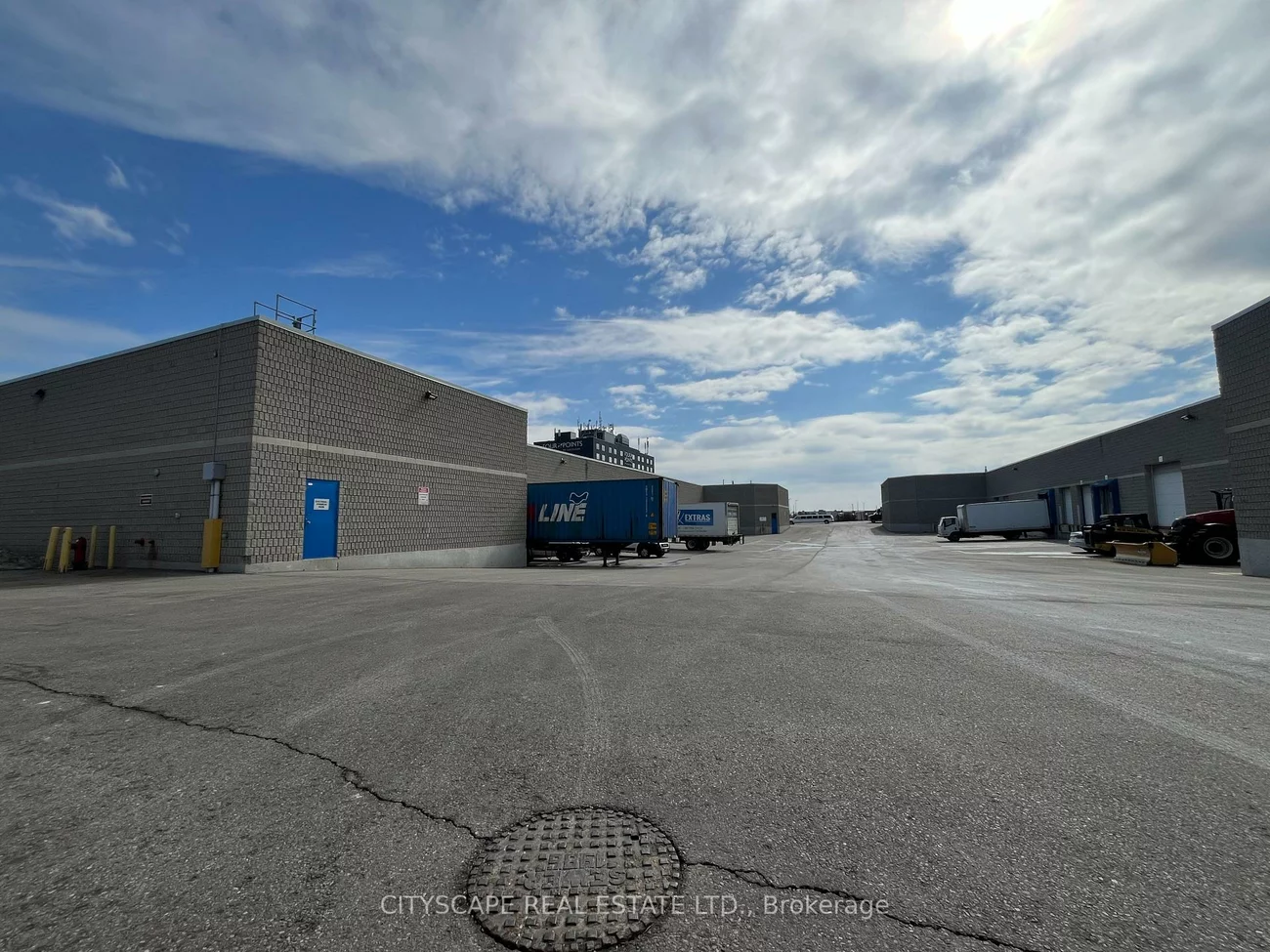 6150, Dixie, Northeast, Mississauga