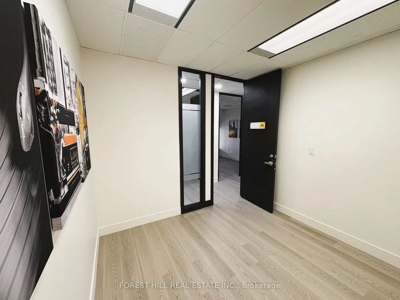 350, Burnhamthorpe, City Centre, Mississauga