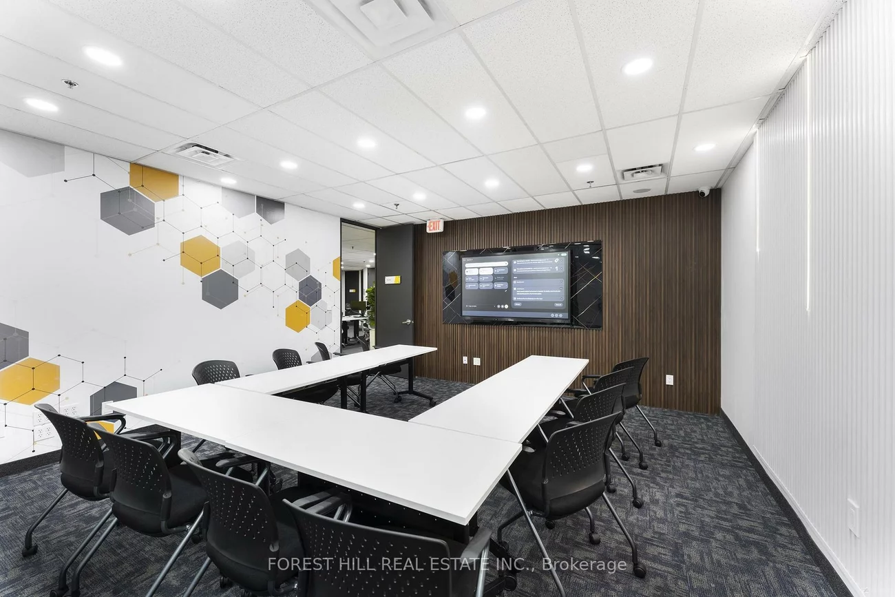 350, Burnhamthorpe, City Centre, Mississauga