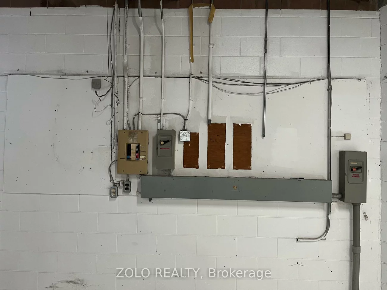 1200, Aerowood, Northeast, Mississauga