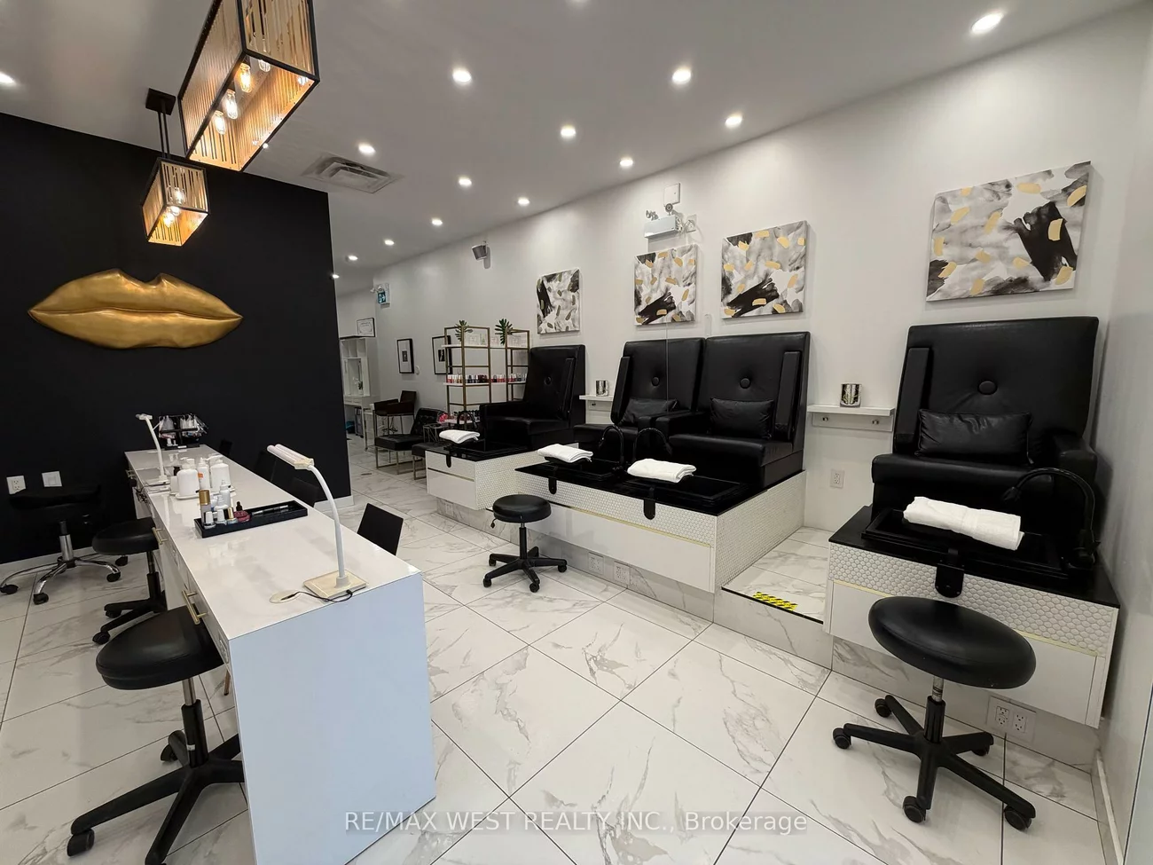 5027, Hurontario, Hurontario, Mississauga