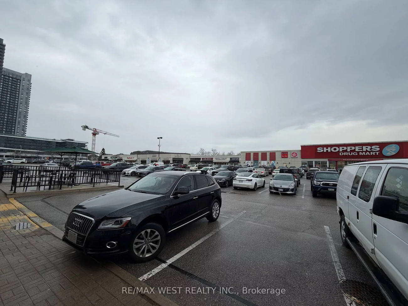 5027, Hurontario, Hurontario, Mississauga