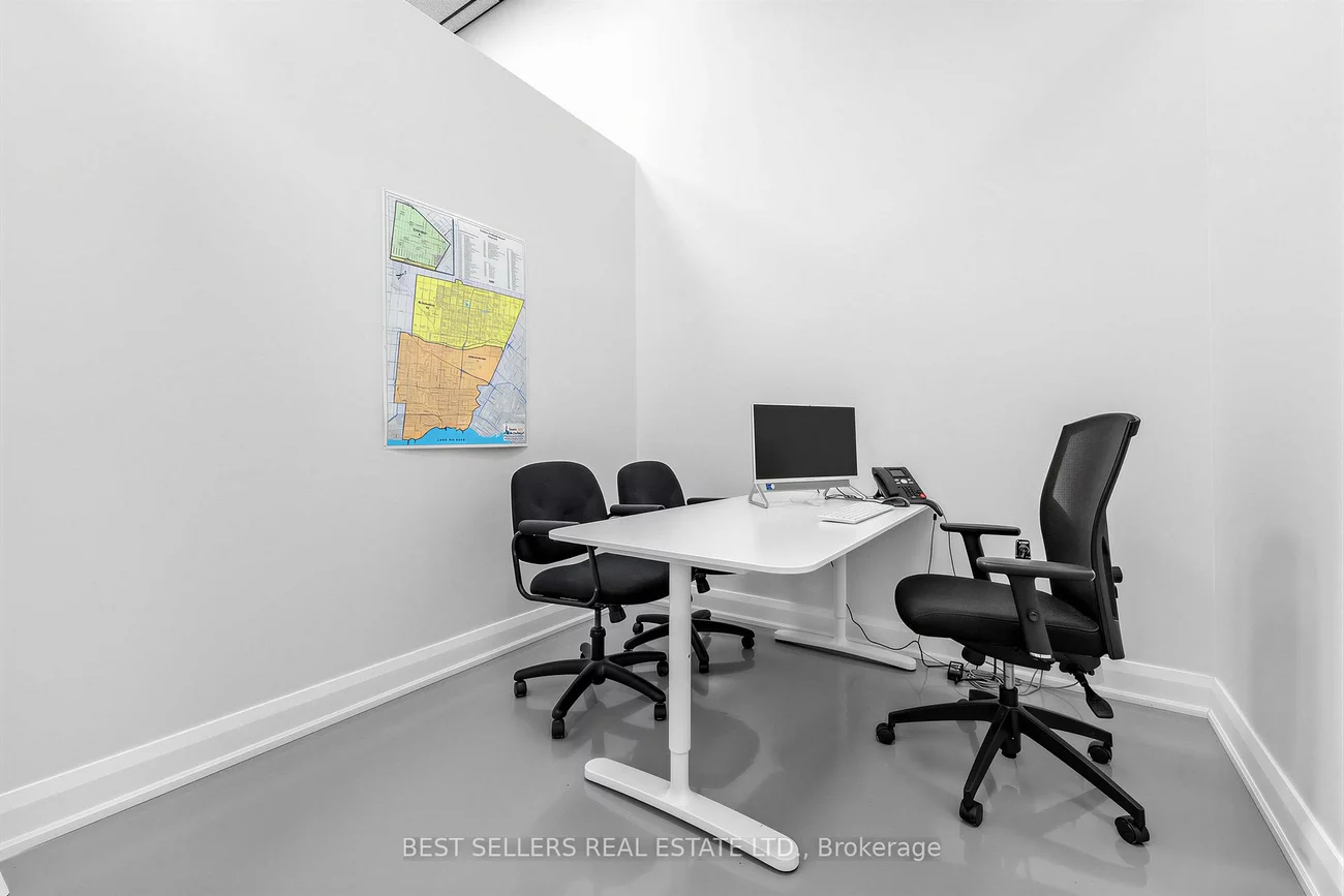 4, Robert Speck, City Centre, Mississauga