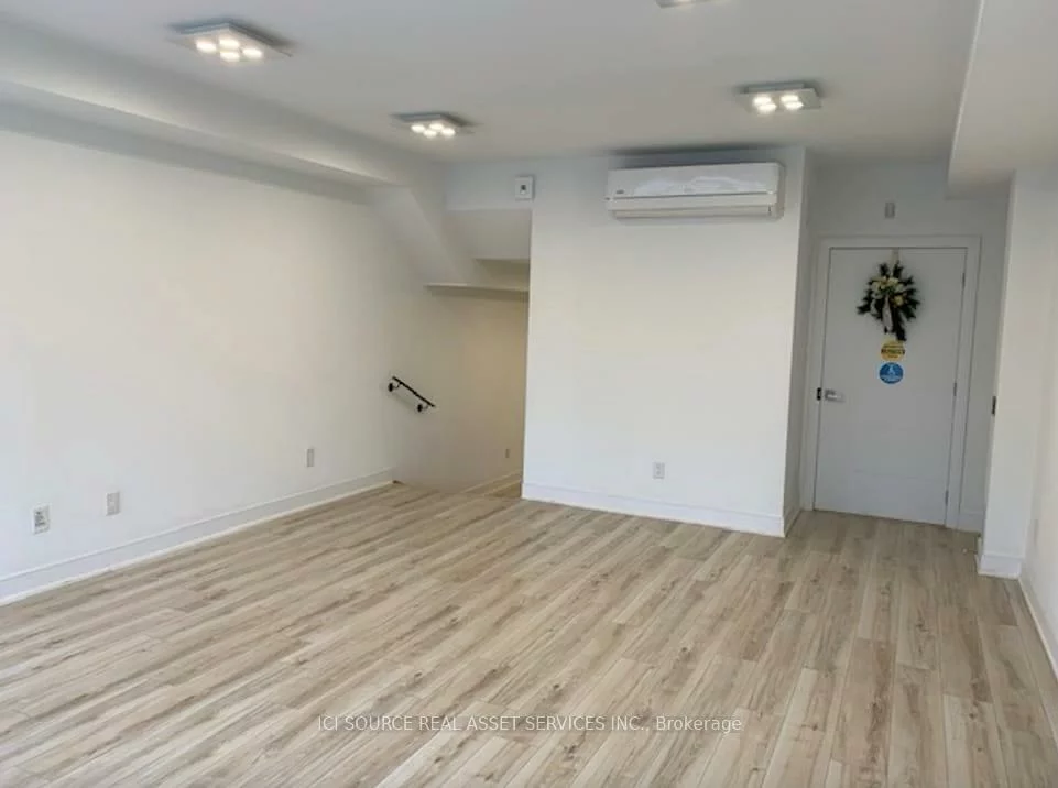 553, Lakeshore, Lakeview, Mississauga