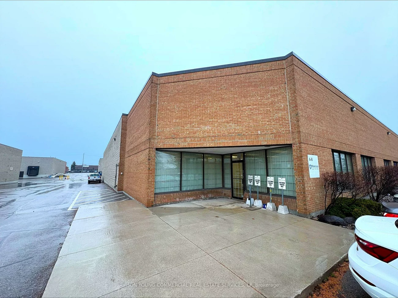 1750, Courtneypark, Northeast, Mississauga