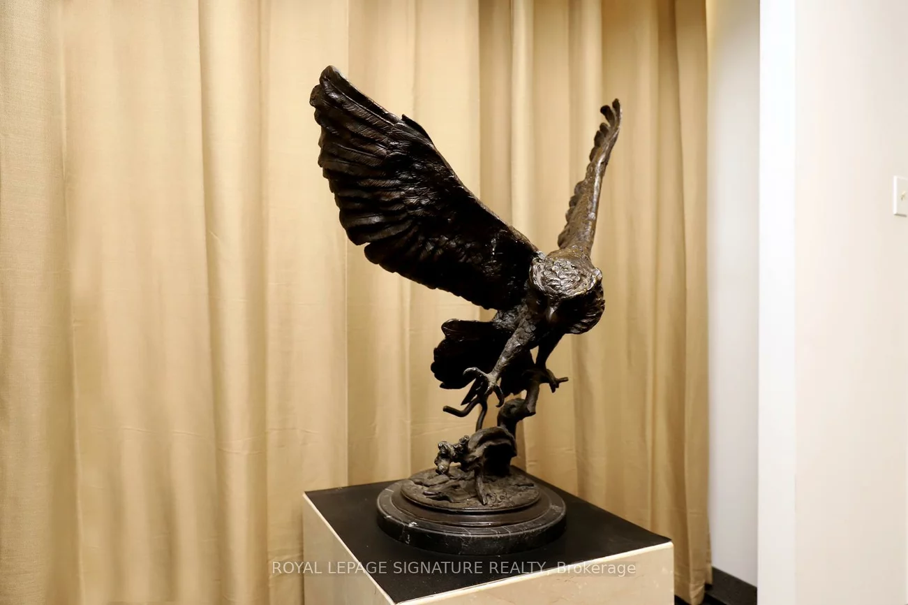 2740, Matheson, Airport Corporate, Mississauga