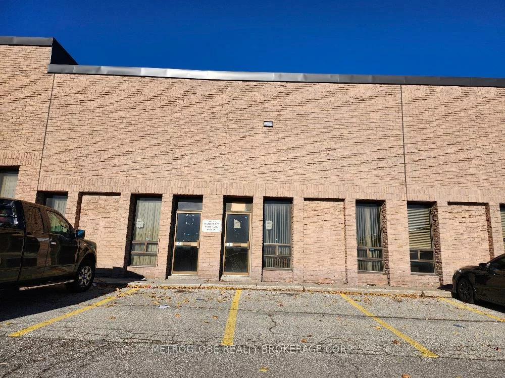 5511, Tomken, Northeast, Mississauga